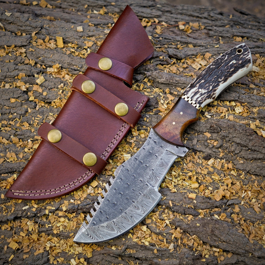 Hand-Forged Stag Antler Damascus Knife