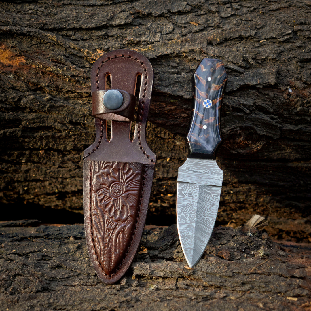 pine cone handle knife