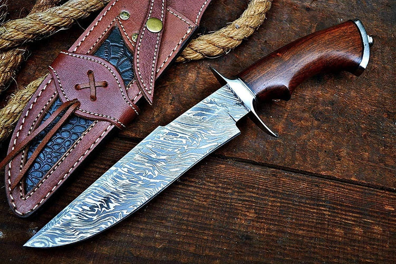 Rugged Rock Damascus Knife