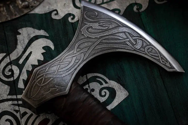 Fenrir Head Viking Axe - Jun Knives