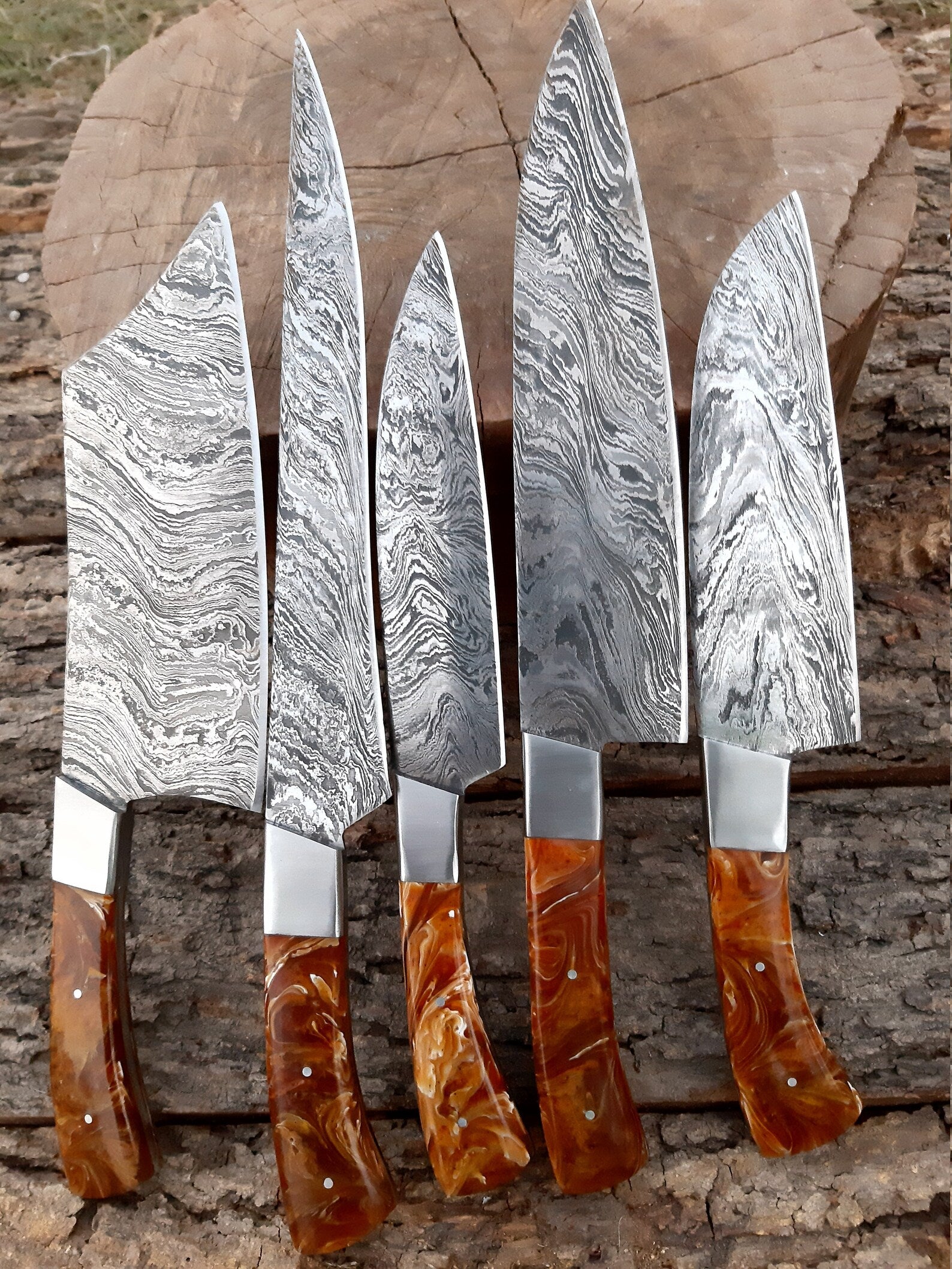Damascus Kitchen Knife Set – Resin Brown Handle