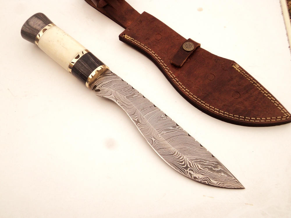 Horn Bowie Kukri Damascus Knife