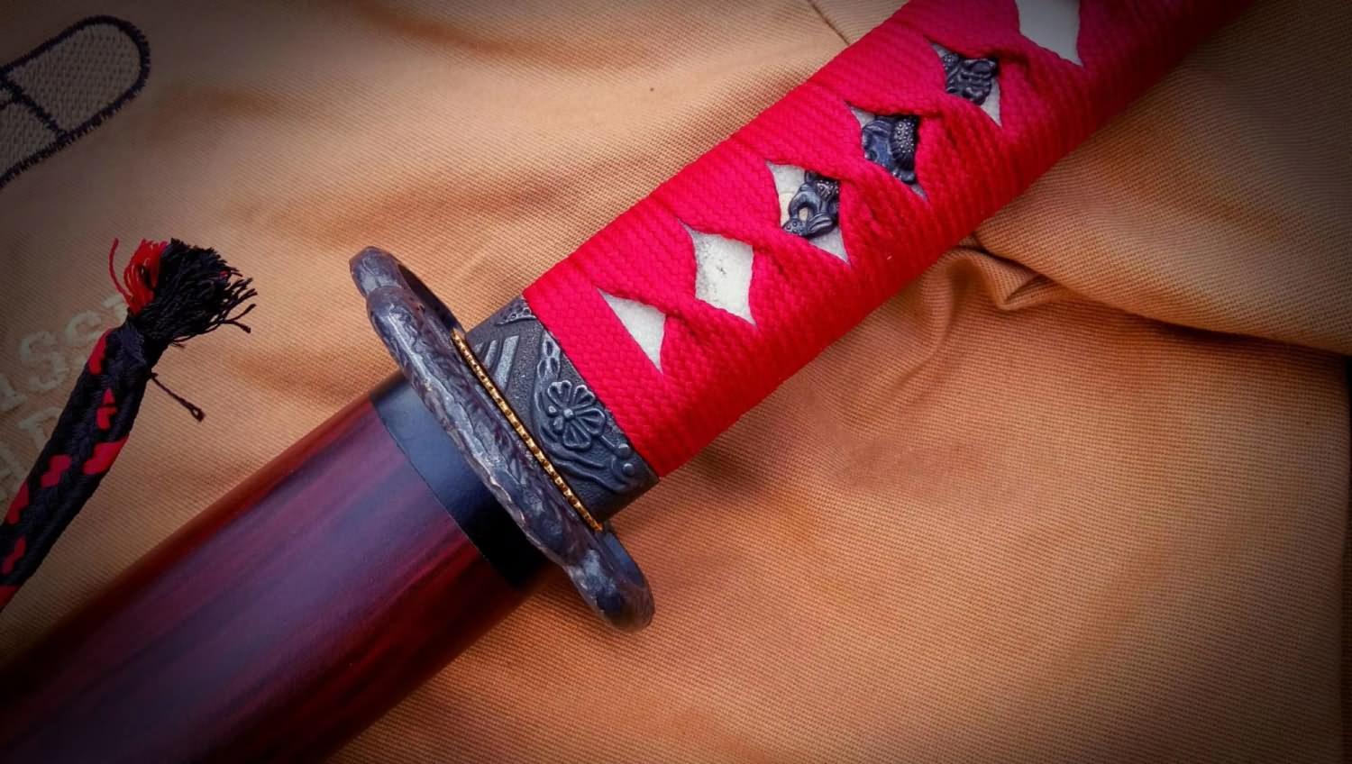 Red Surface Damascus Steel Japanese Katana