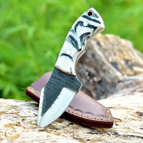 Resin Handmade Steel Skinner Knife