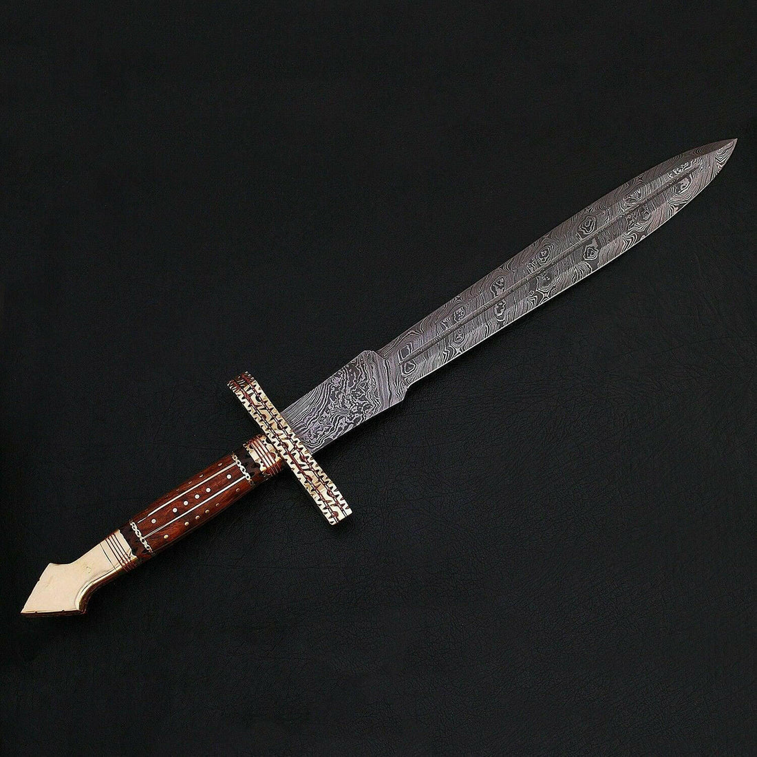 Aurora Falcon Damascus Steel Sword