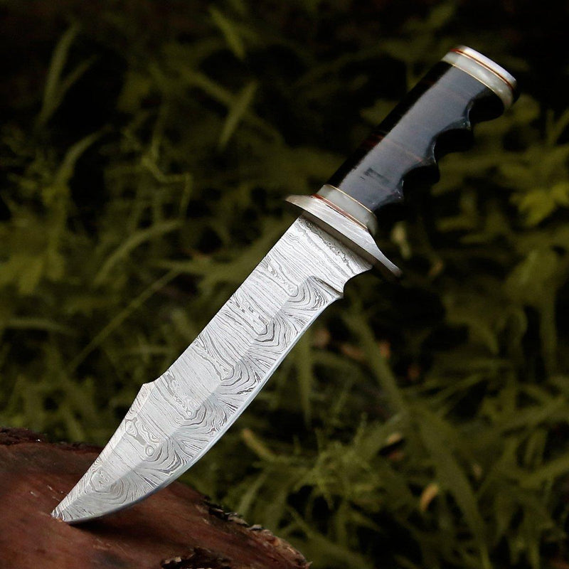 Black Beauty Damascus Steel Bowie Knife